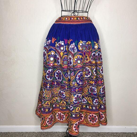 Indian Ethnic Embroidery Boho Mirror Belly Dance Skirt Heavy Fabric Beautiful! - Picture 1 of 8